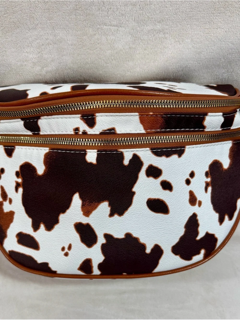 New Cowhide-Print Brown and White Crossbody Bag with Gold Hardware
